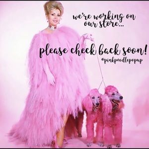 We’re adding new listings all week!! 🛍🎁🎀
